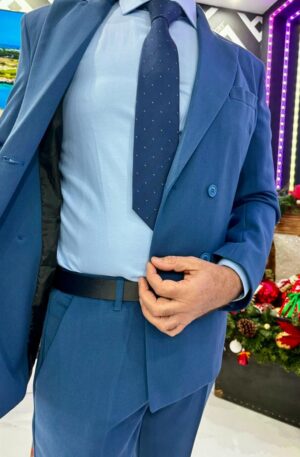 Abito Uomo "Mariner Elegance"